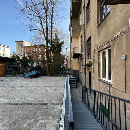 Revesen Premium Apartments Краков Экстерьер фото