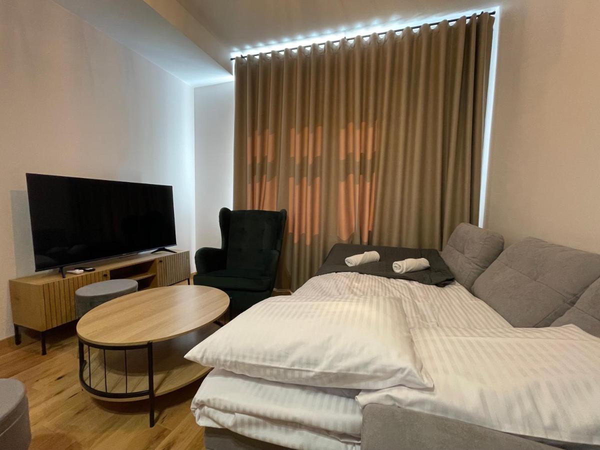 Revesen Premium Apartments Краков Экстерьер фото