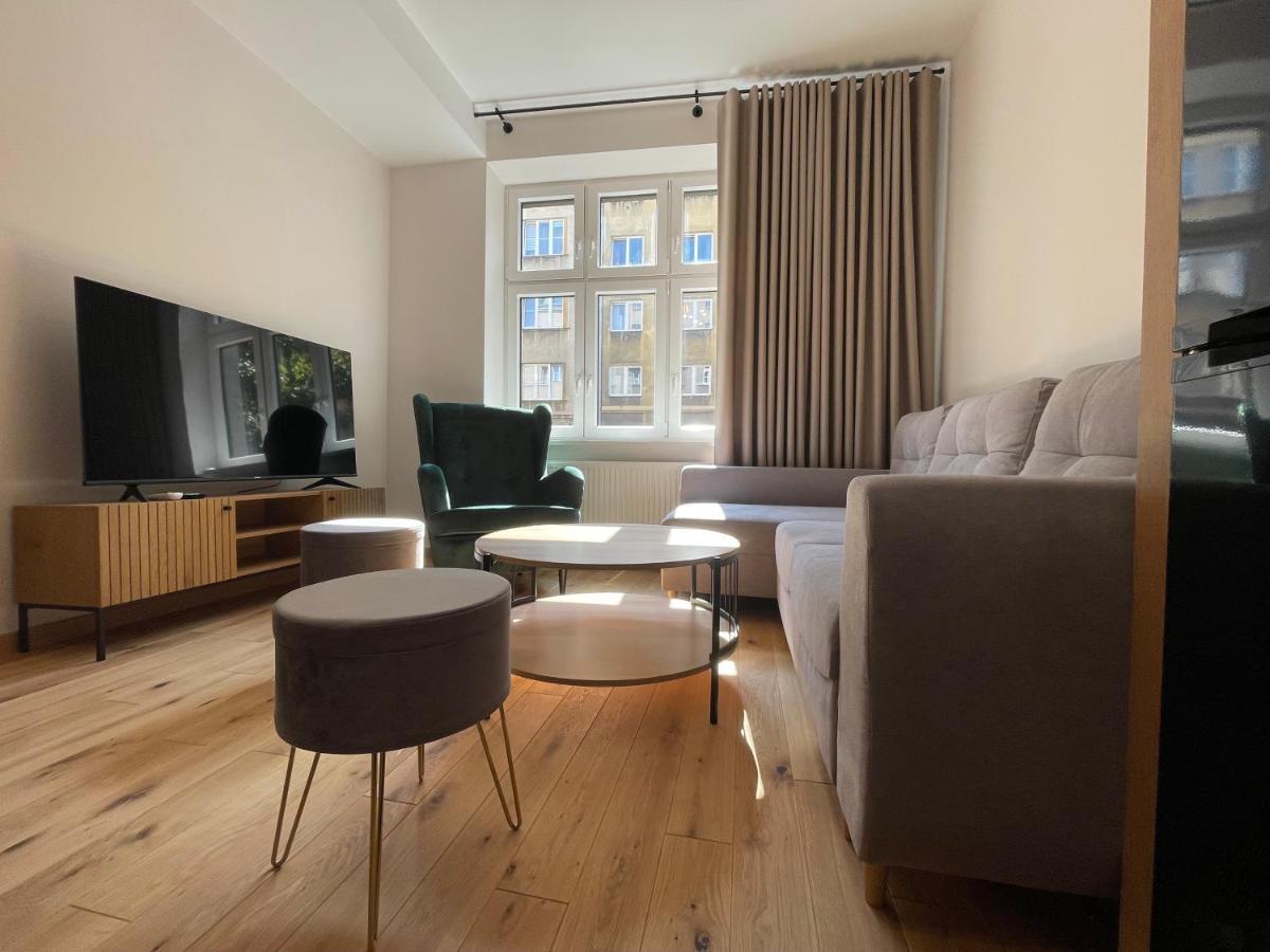 Revesen Premium Apartments Краков Экстерьер фото