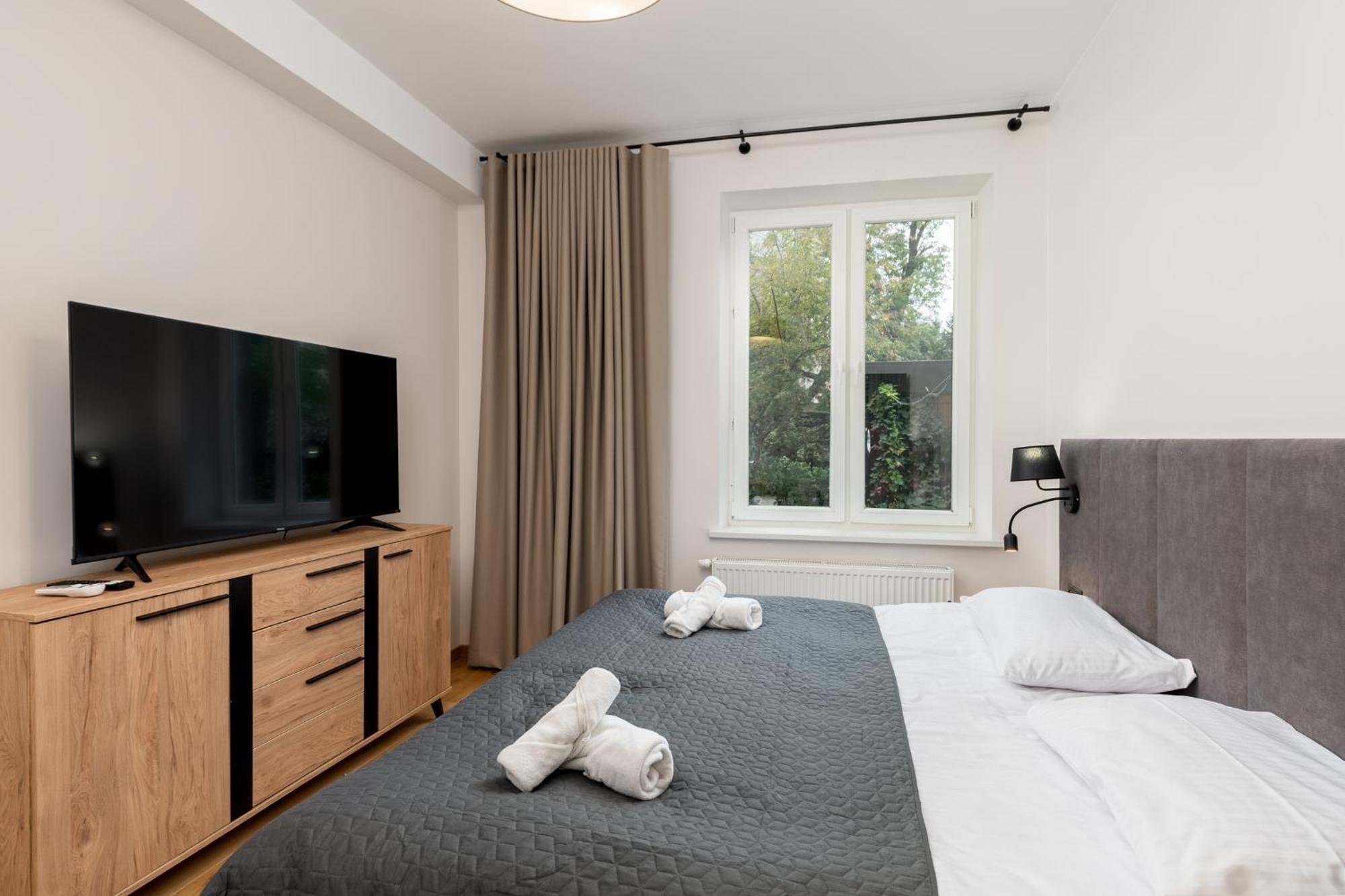 Revesen Premium Apartments Краков Экстерьер фото