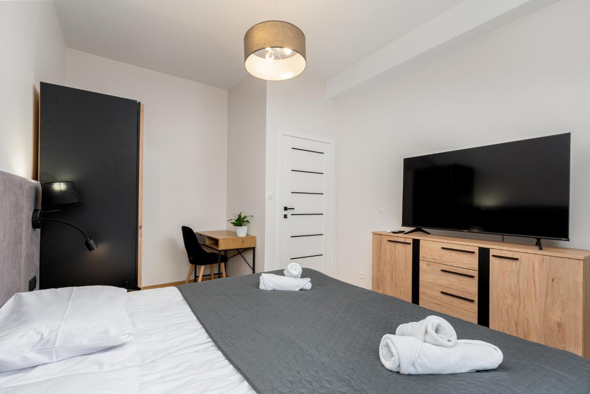 Revesen Premium Apartments Краков Экстерьер фото