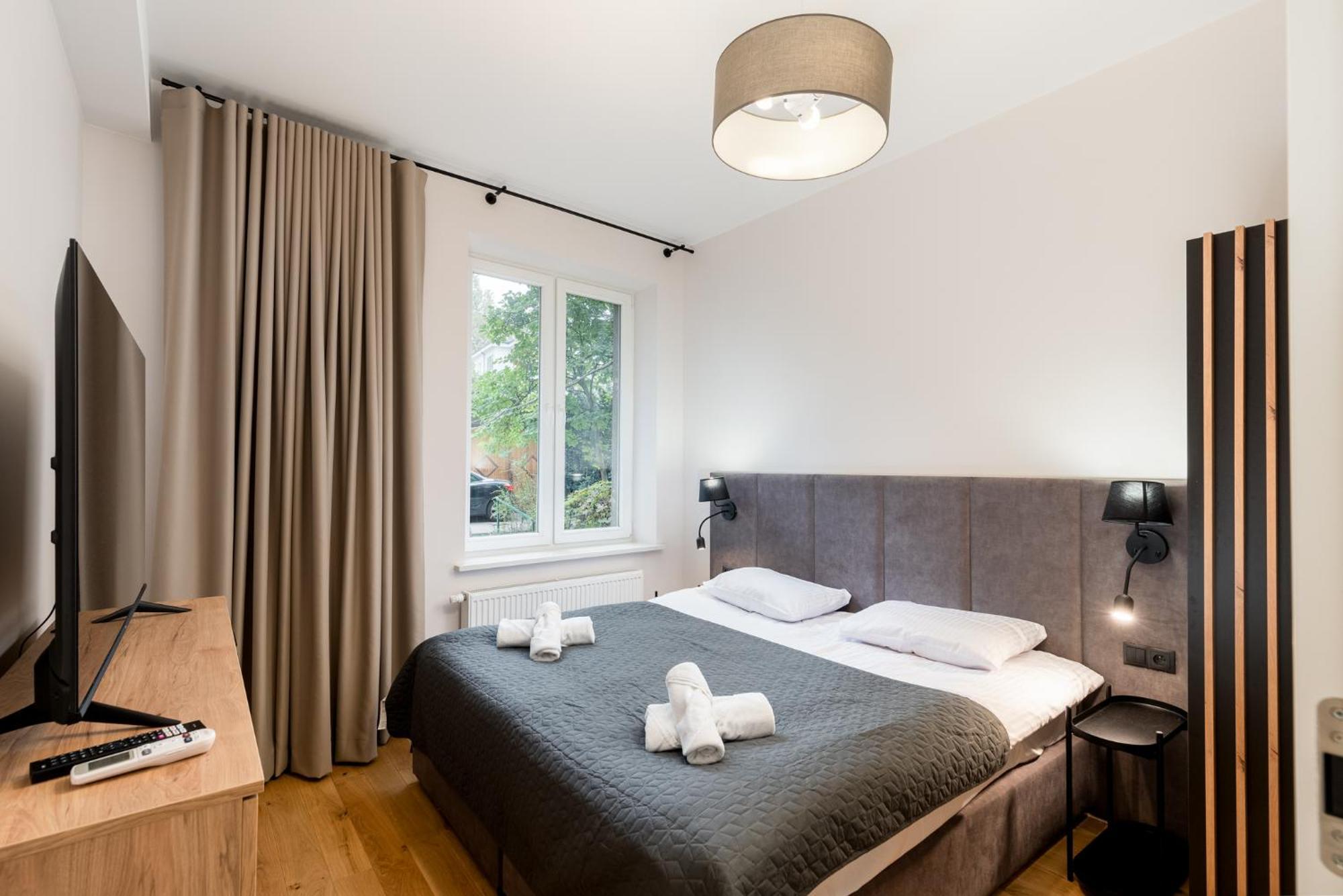 Revesen Premium Apartments Краков Экстерьер фото
