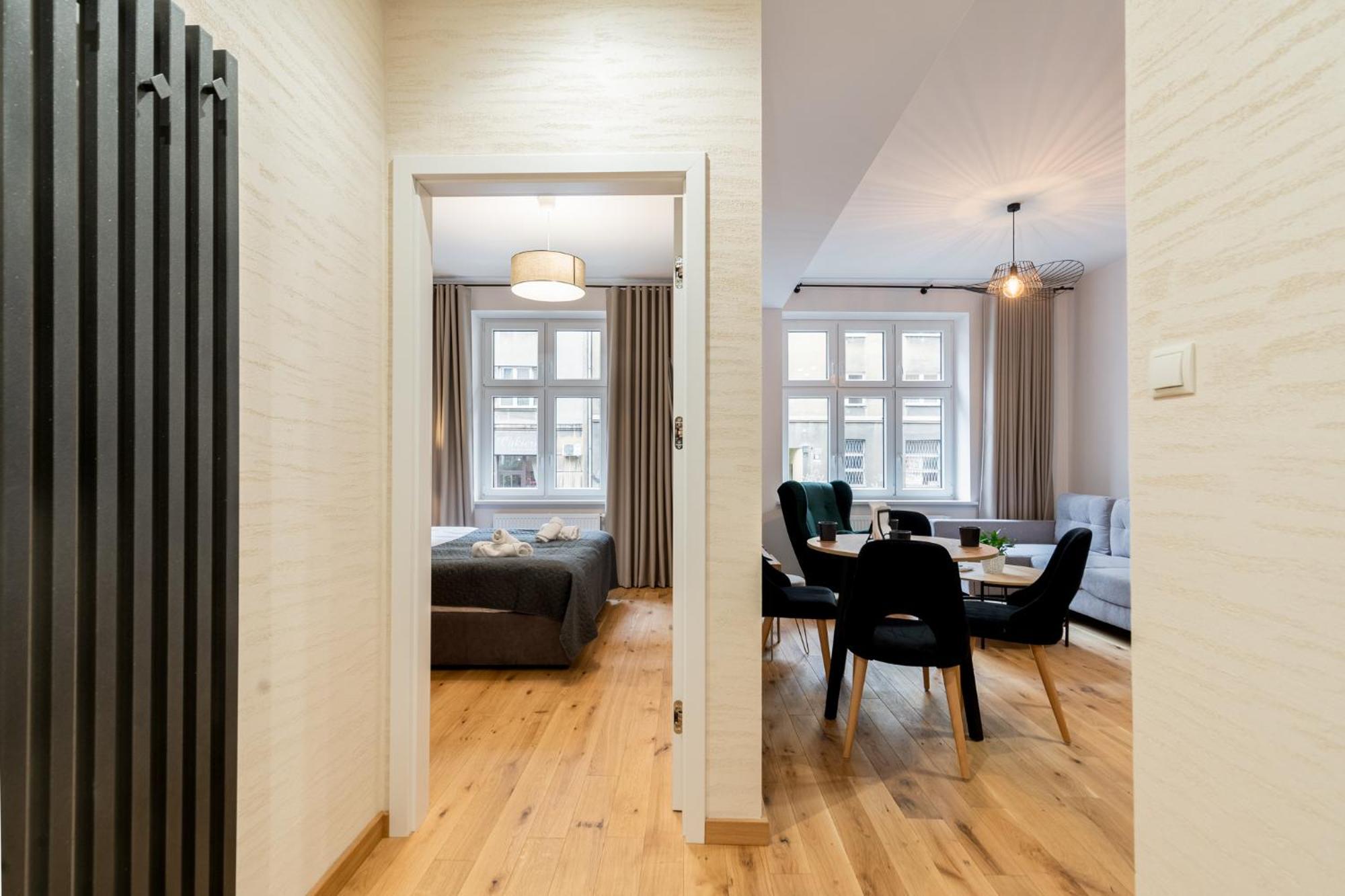 Revesen Premium Apartments Краков Экстерьер фото